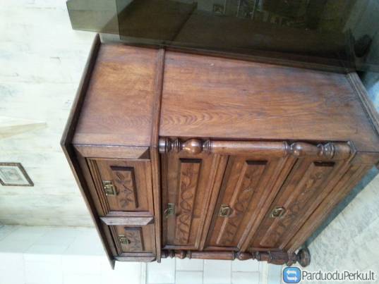 Ąžuolinė antvikvarinė komoda 222 Eur