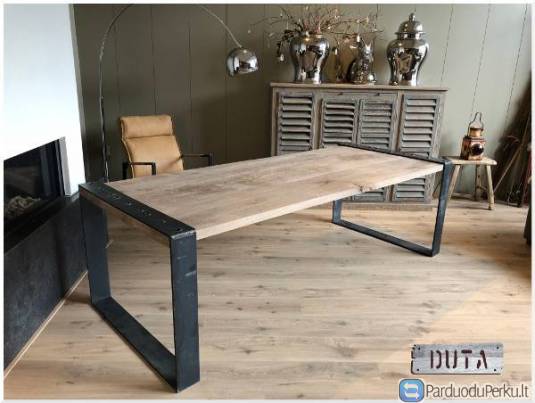 azuoliniai stalai DUTA