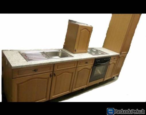 Ąžuolinis virtuvės komplektas