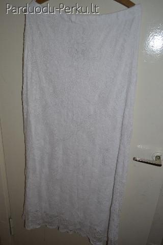 Baltas ilgas vasarinis sijonas