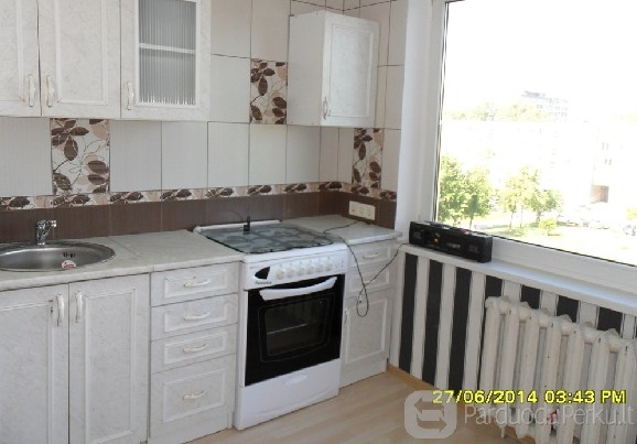 Baltijos pr.2 kambariai 5\5 aukste