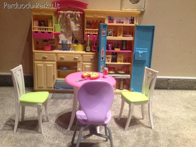 Barbie virtuve