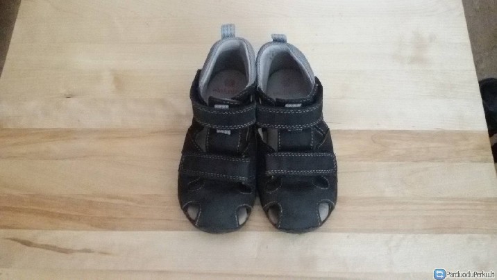 Basutės berniukui, 25 dyd.