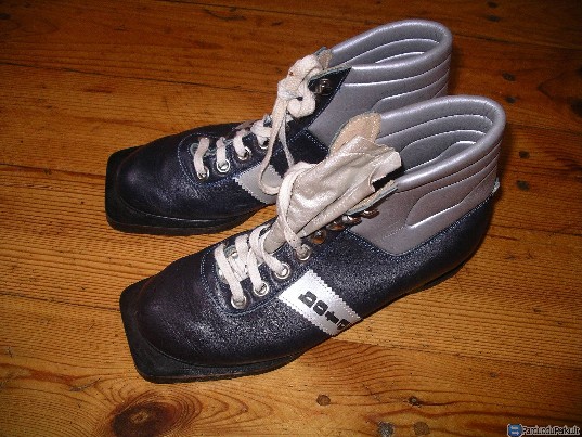 Batai lygumų slidinėjimui