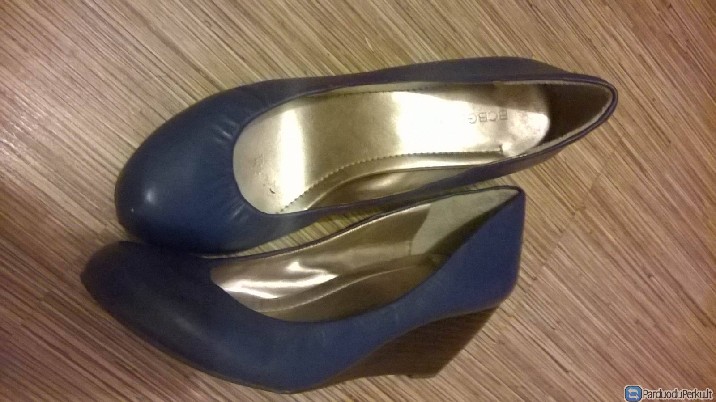 BCBGeneration bateliai nauji