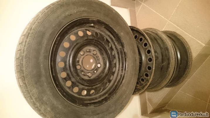 BMW metaliniai R15 ratlankiai