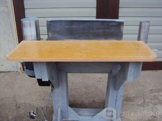 Briaunų šlifavimo staklės