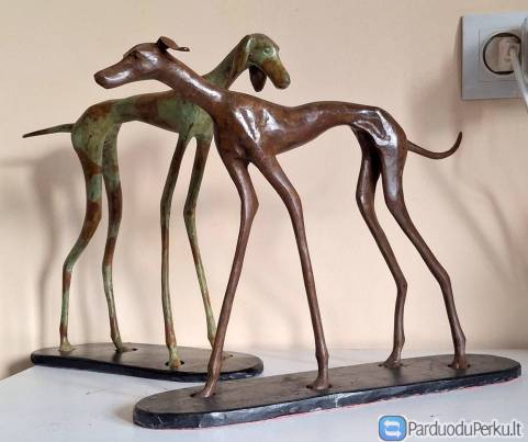 Bronzinės figūros 2vnt. Šuns kurto -28cm