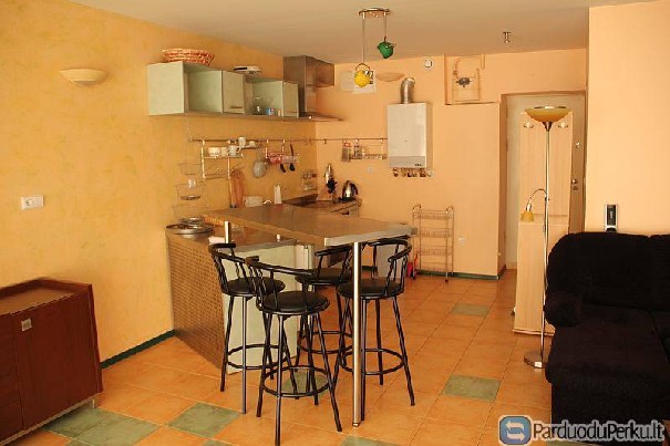 Butas centre su autonominiu šildymu