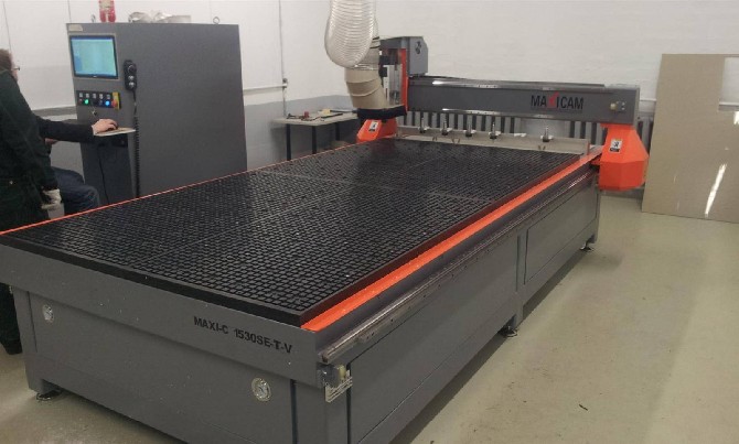 CNC frezavimo staklės