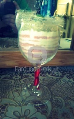 darau floristinius darbus,klauskite