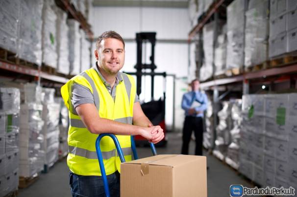 DARBAI VOKIETIJJE SU RUSU K. ZINIOMIS