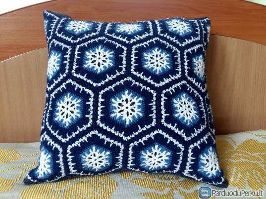 Dekoratyvinė pagalvėlė "Smaigė" Nr.8