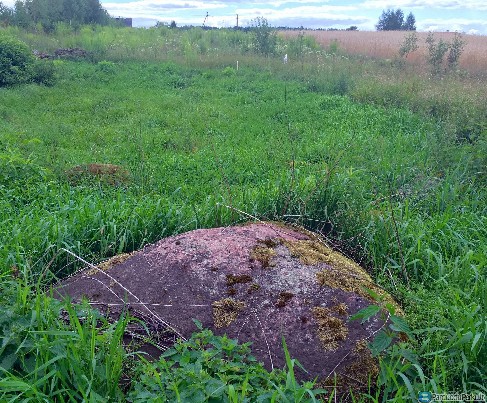 Dovanoju lauko akmenis