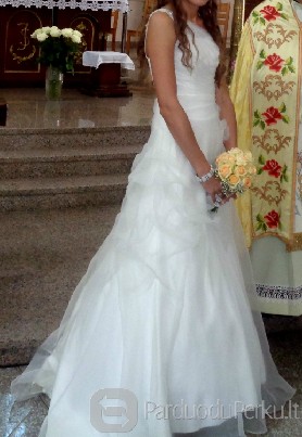 Elegantiska vestuvine suknele