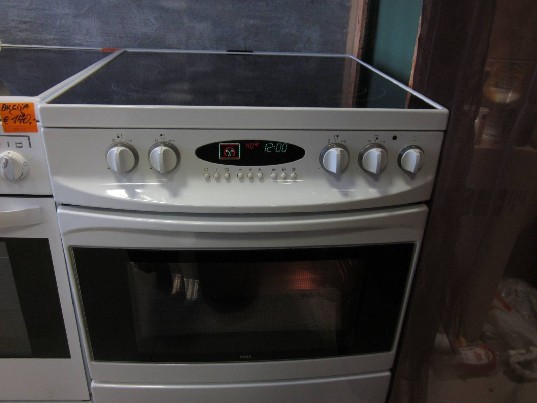 Elektrinė viryklė  VOSS 695  1