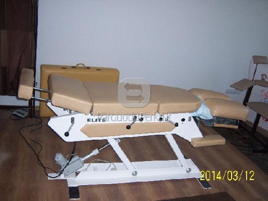 Elektrinis masažo stalas