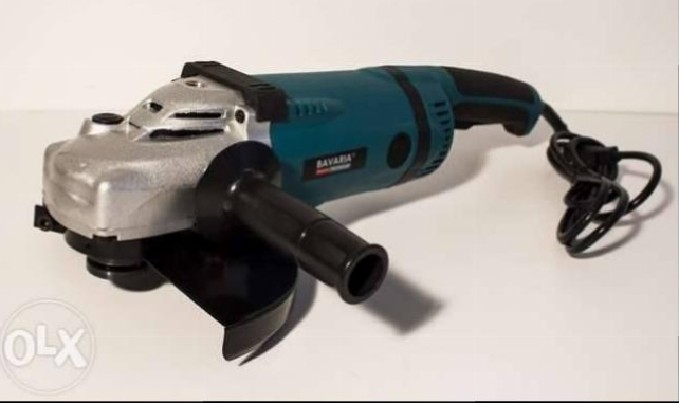 Galingas kampinis šlifuoklis Bavaria 3200 W