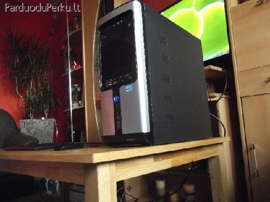 Galingas kompiuteris rimtam darbui bei žaidimams.