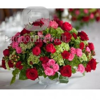 Geles gimtadieniui internetu