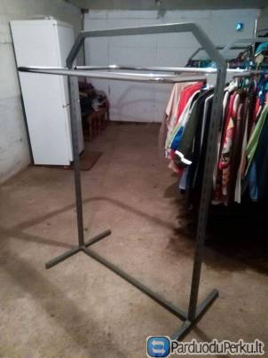 Geležinė išardoma drabužių kabykla