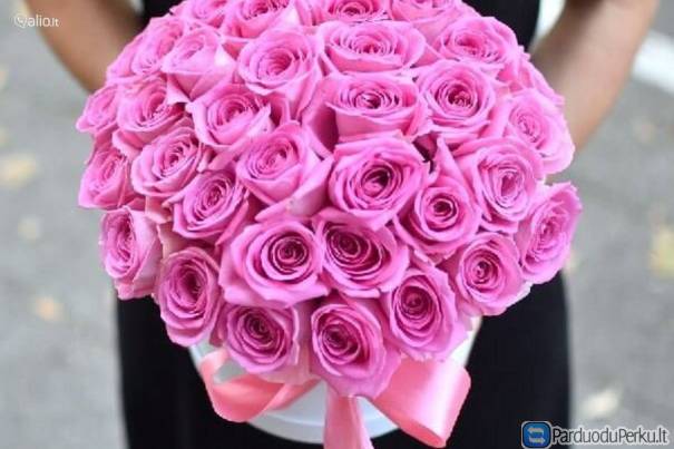 Gėlių dėžučių pristatymas Vilniuje