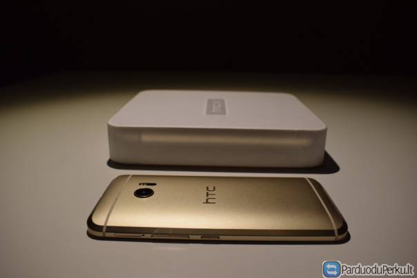 GOLD HTC10- TAU!