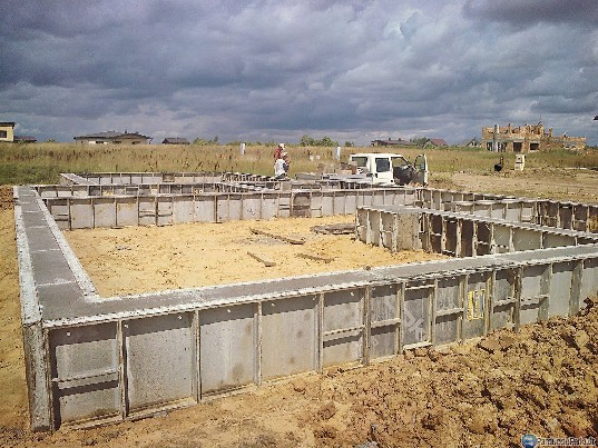 Gręžtinių pamatų įrengimas Kaune