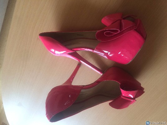 Gražūs aukštakulniai