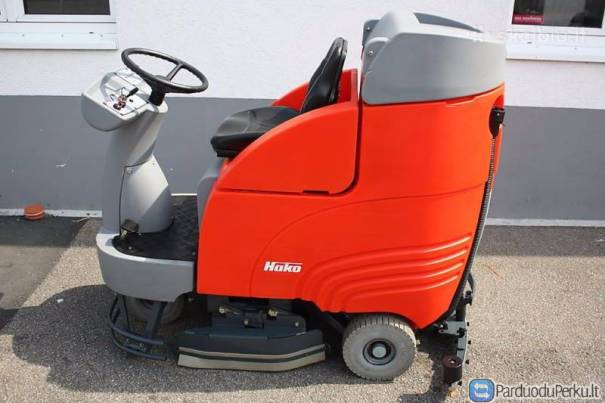 Grindų plovimo mašina HAKO B750R