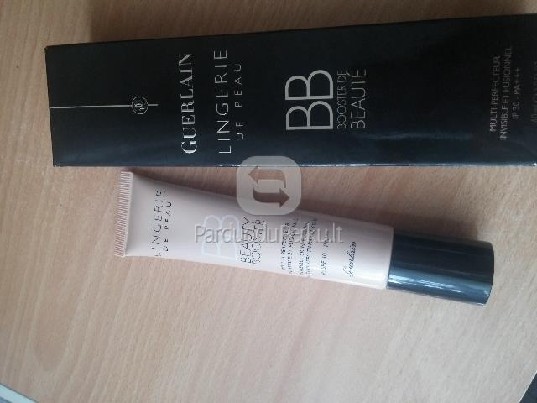 Guerlain Lingerie De Peau BB kremas