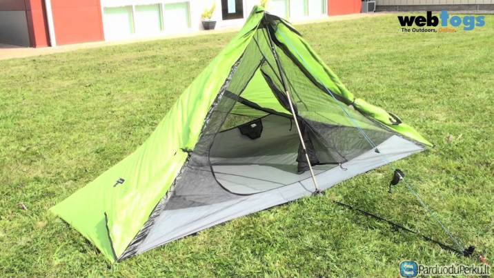 Ieškau žalios, kamufliažinės palapinės su ėjimo lazdomis