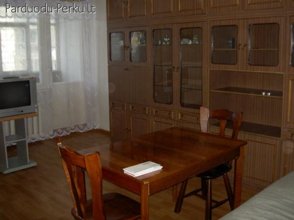 Išnuomojamas 4 kambarių butas Visoriuose, J.Kairiūkščio g.