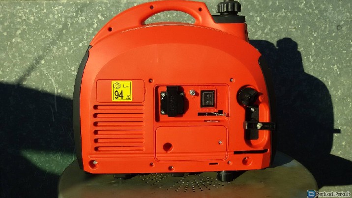 Benzininis elektros generatorius Schefler 700W