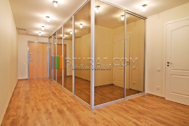 IŠNUOMOJAMAS ŠVIESUS JAUKUS 2 K. BUTAS KONSTITUCIJOS PR. SU 