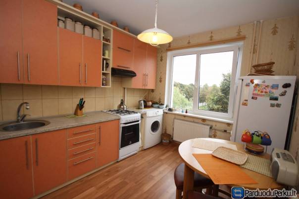 Išnuomojamas tvarkingas ir  jaukus  1 kambario butas (4a/5)