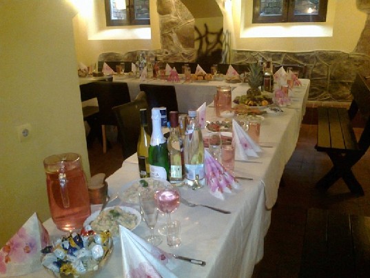 Išnuomojamos 155 kv. m. kavinės – baro patalpos Priestočios 