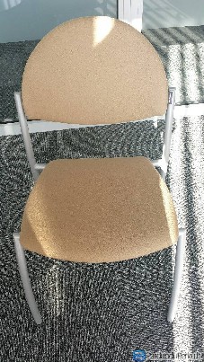 Išparduodami biuro baldai