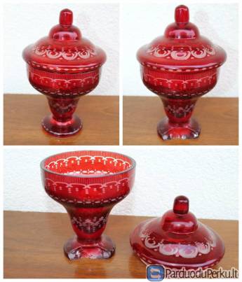 Išskirtiniai senoviniai indai