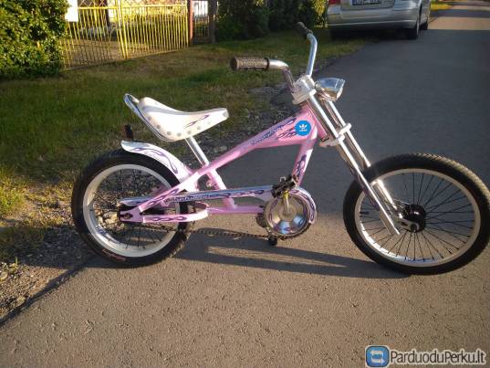Išskirtinio dizaino purpurinis dviratukas/čioperiukas