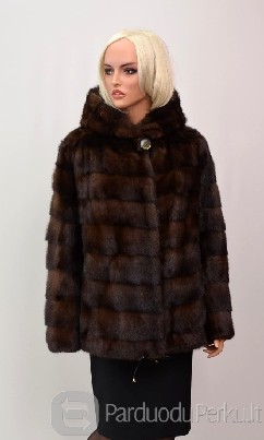 Istisines audines norkos kailiniai su kapisonu norka