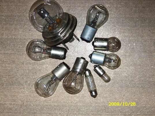 Įvairios autom. dalys: pageidautina – urmu.