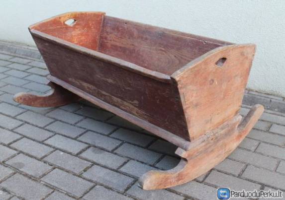 Įvairūs antikvariniai baldai