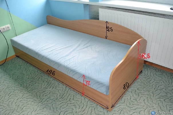 Jaunuolio baldų komplektas