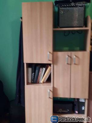 Jaunuolio kambario baldai be lovos