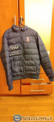 Joma vyriška striukė M dydžio