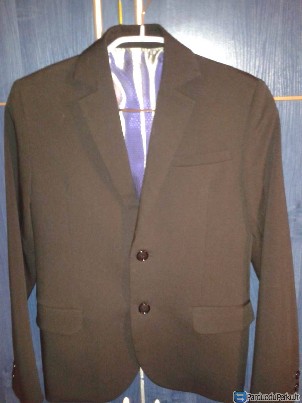 Juodas svarkas berniukui