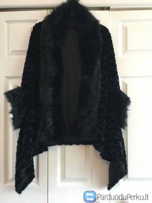 Kailinis apsiaustas juodas