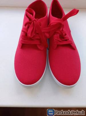 Kedai  raudonos spalvos