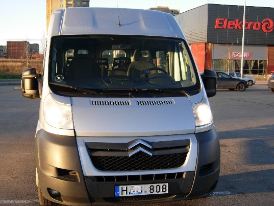 Keleiviu kroviniu pervezimas